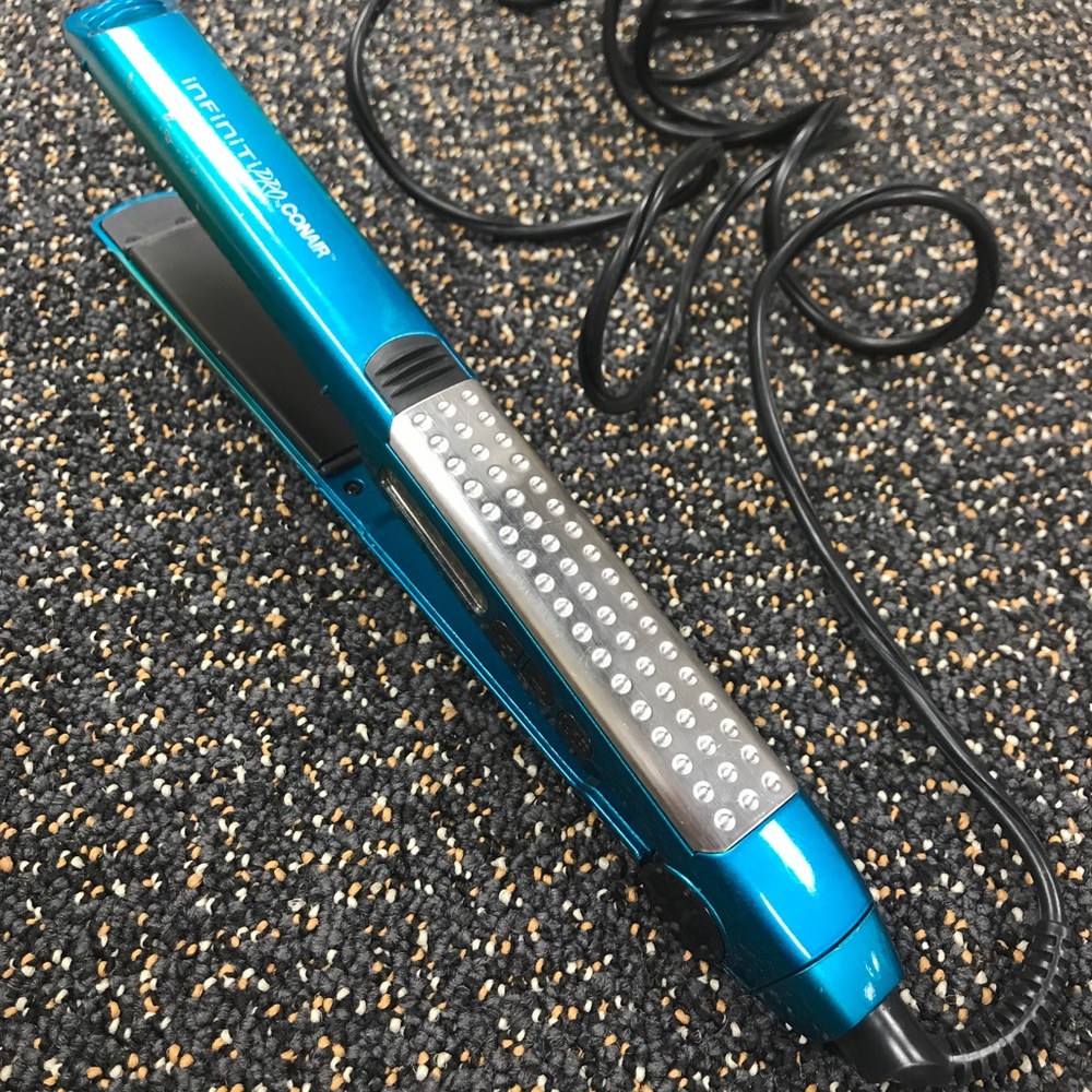 Infinity Pro Conair straightener